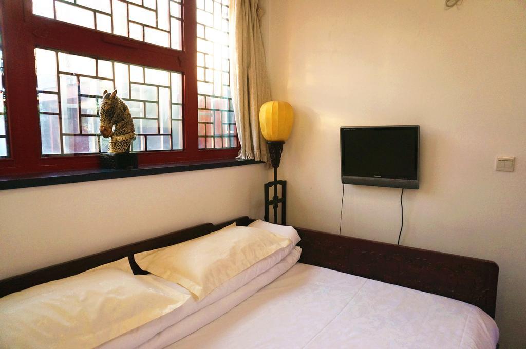 Templeside Deluxe Hutong Hotel Beijing Room photo